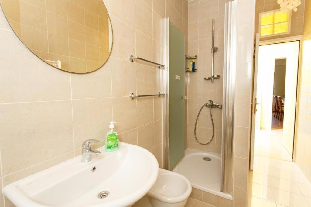 Apartment Pietra *