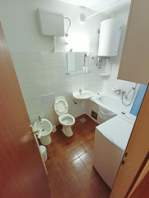 Apartment Eurit Shown In Detail *