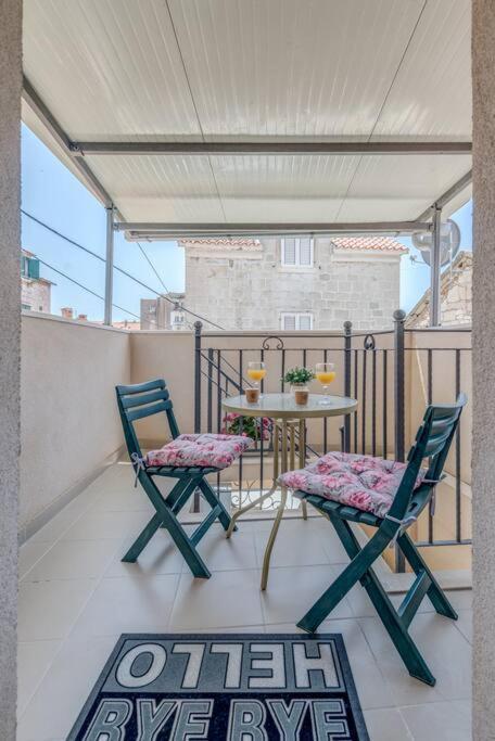 Diva 2,stylish Centrally Located Near Apartman Split