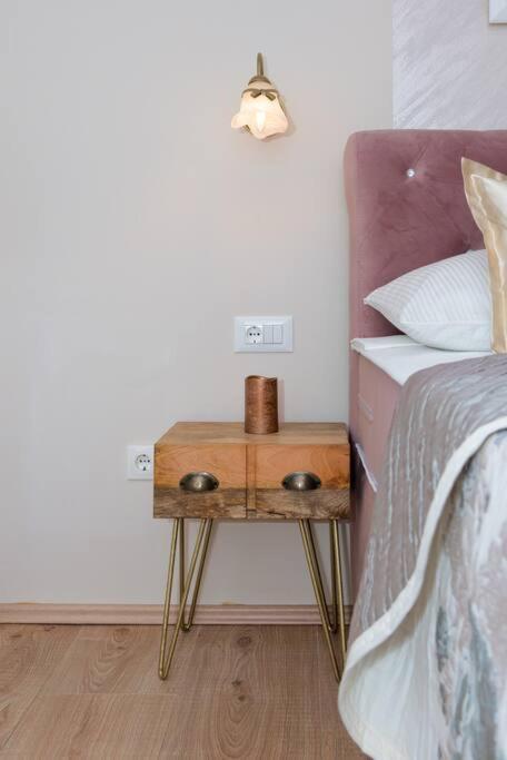 Diva 2,stylish Centrally Located Near Apartman Split