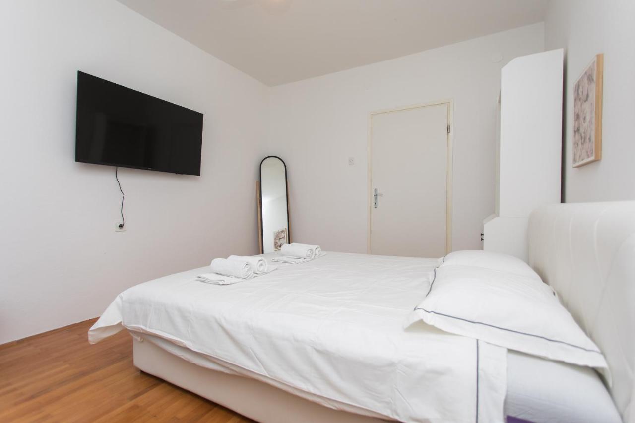 Beus Downtown Apartment *