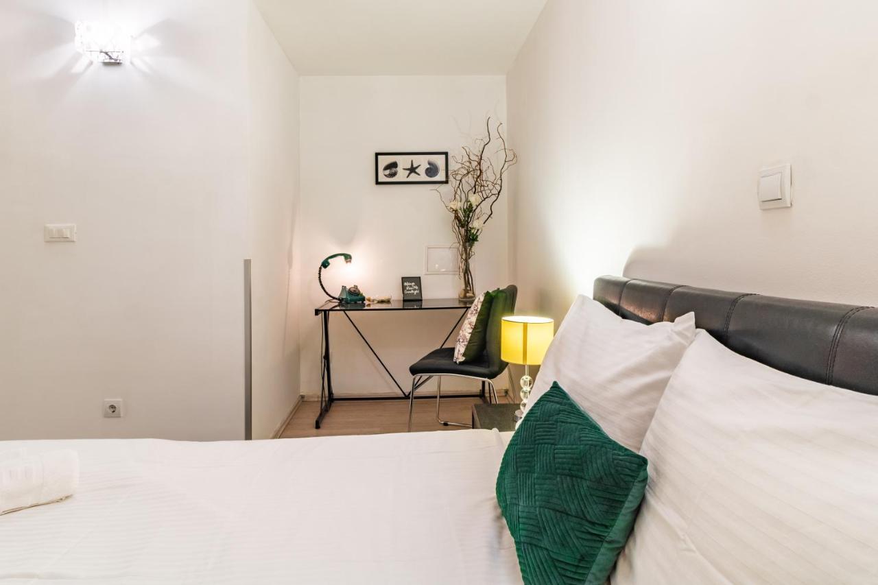 Apartment Vanilla