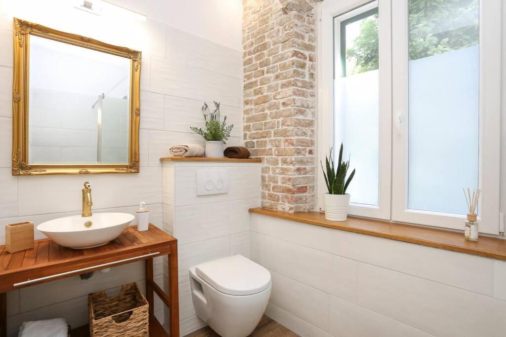 Monfrina 1, Luxury With Balcony In The Old Town Split