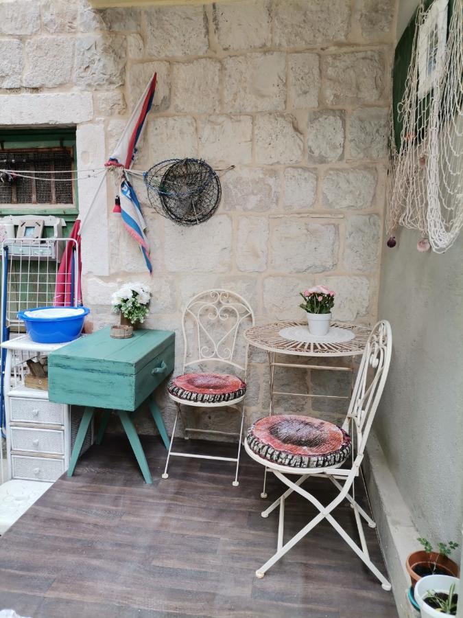 Milla Apartment