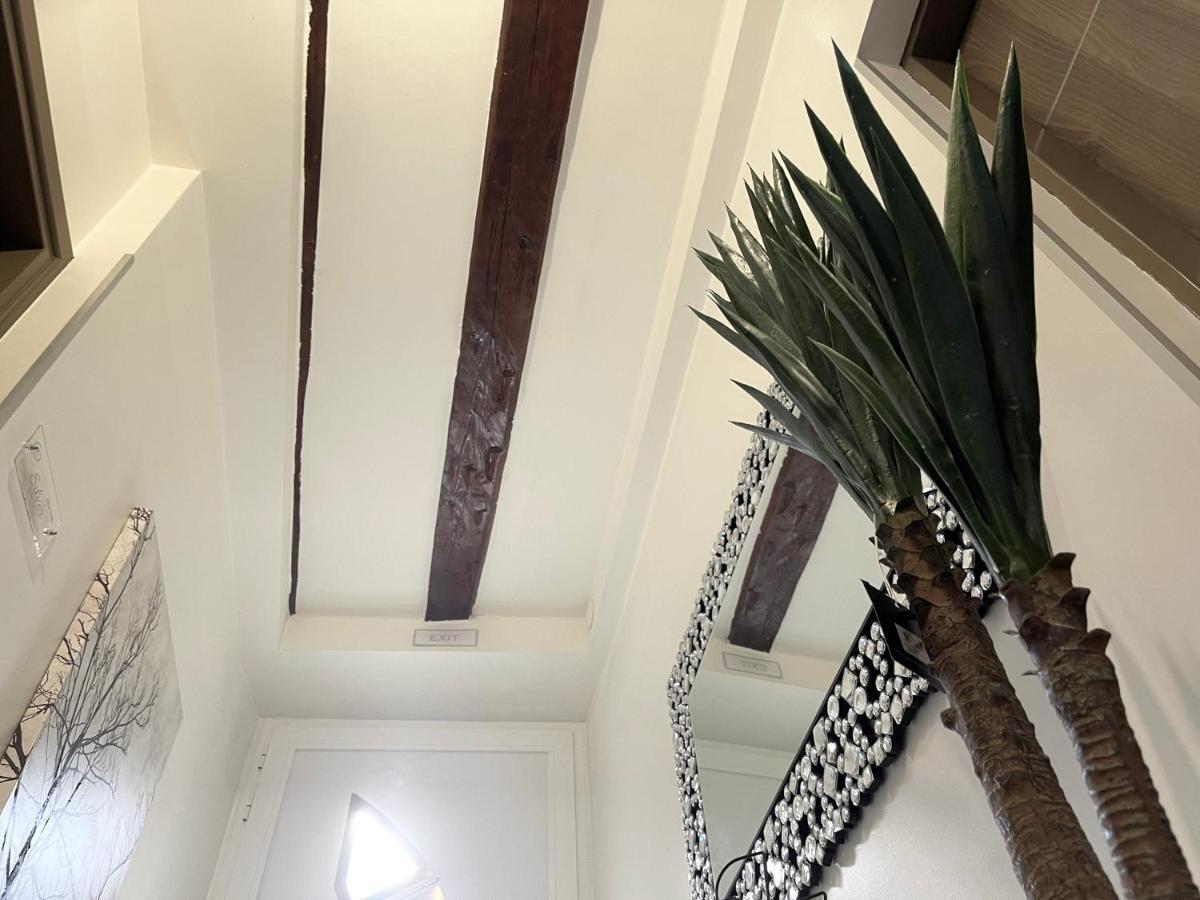 Spalatum New Chic & With Kitchen And Terrace - Centre Guest house *
