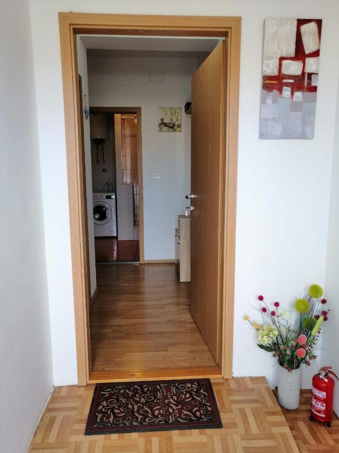Anamarija Apartment *