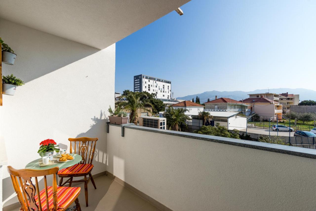 Apartment Romana *