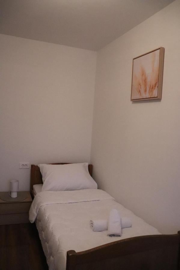 Evergreen Apartment