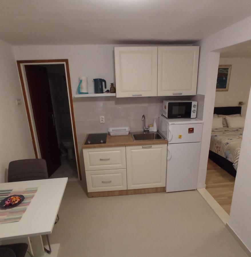 Ivica Apartman *
