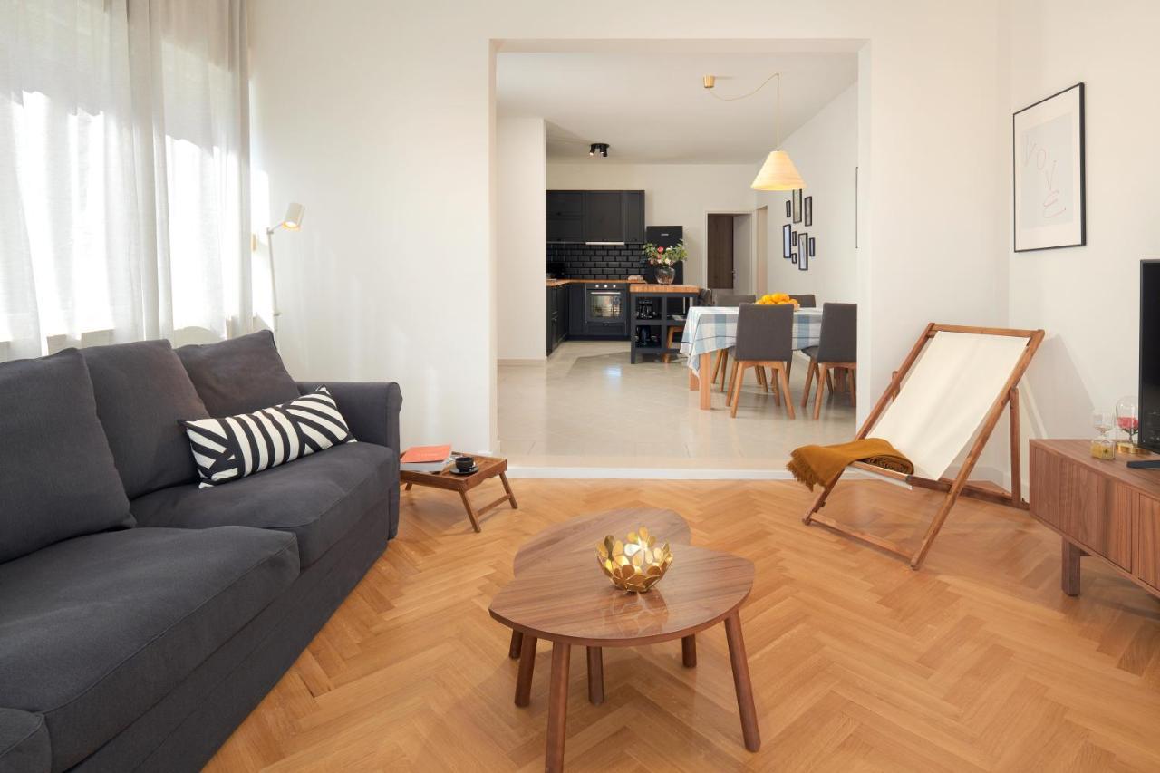Apartment By Cvita