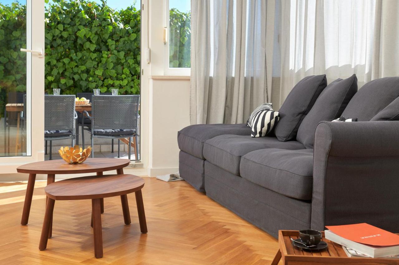 Apartment By Cvita Split