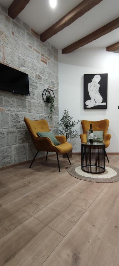 Lana Apartment Split