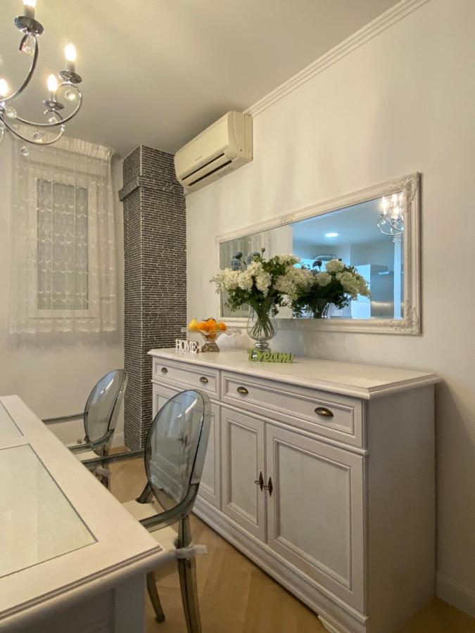Sandra, With 2 Bathroom, Wi-fi, Private Parking Split