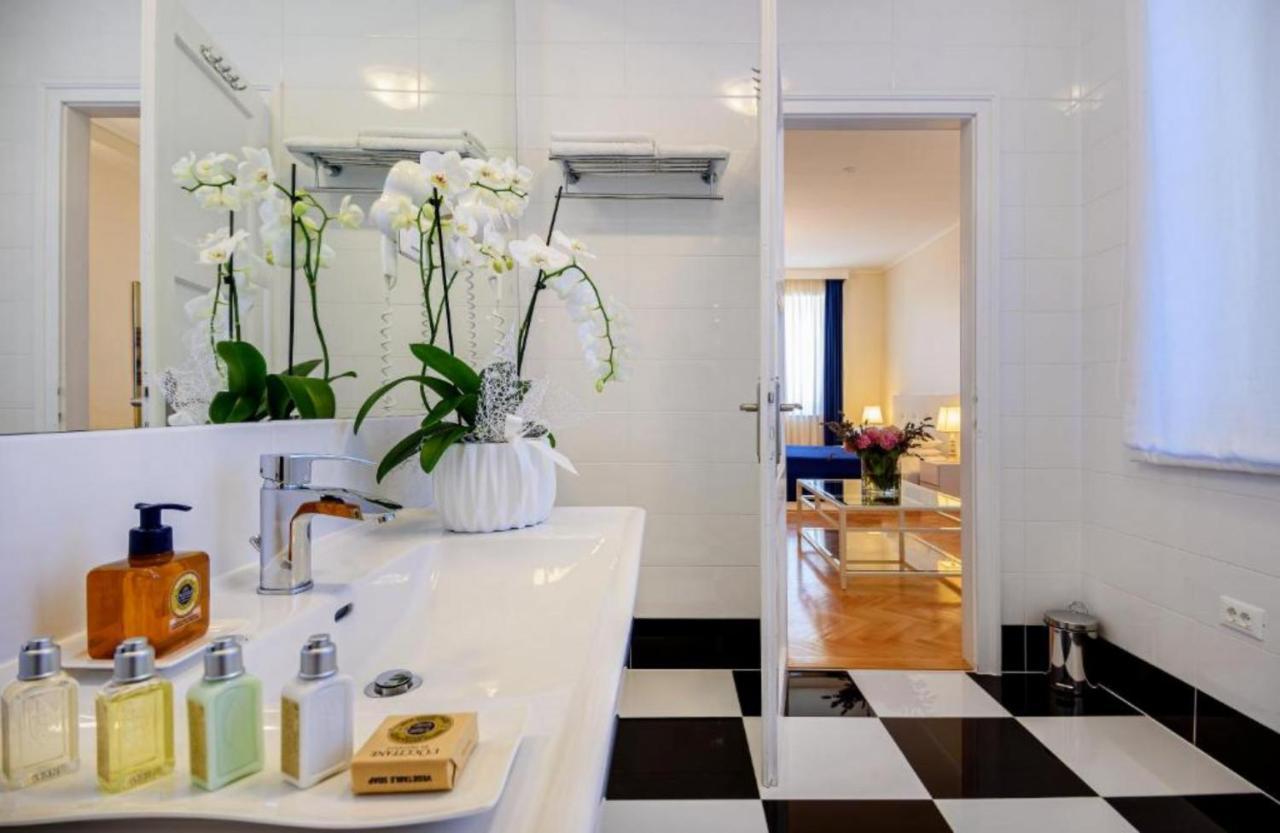 Casa de hóspedes Palace Schoen Milesi - Esense Of Prestige - Private Pool - Free Parking - Old Money Style Luxury - Walking Distance To The Old Town, The And Amenities - Buralux