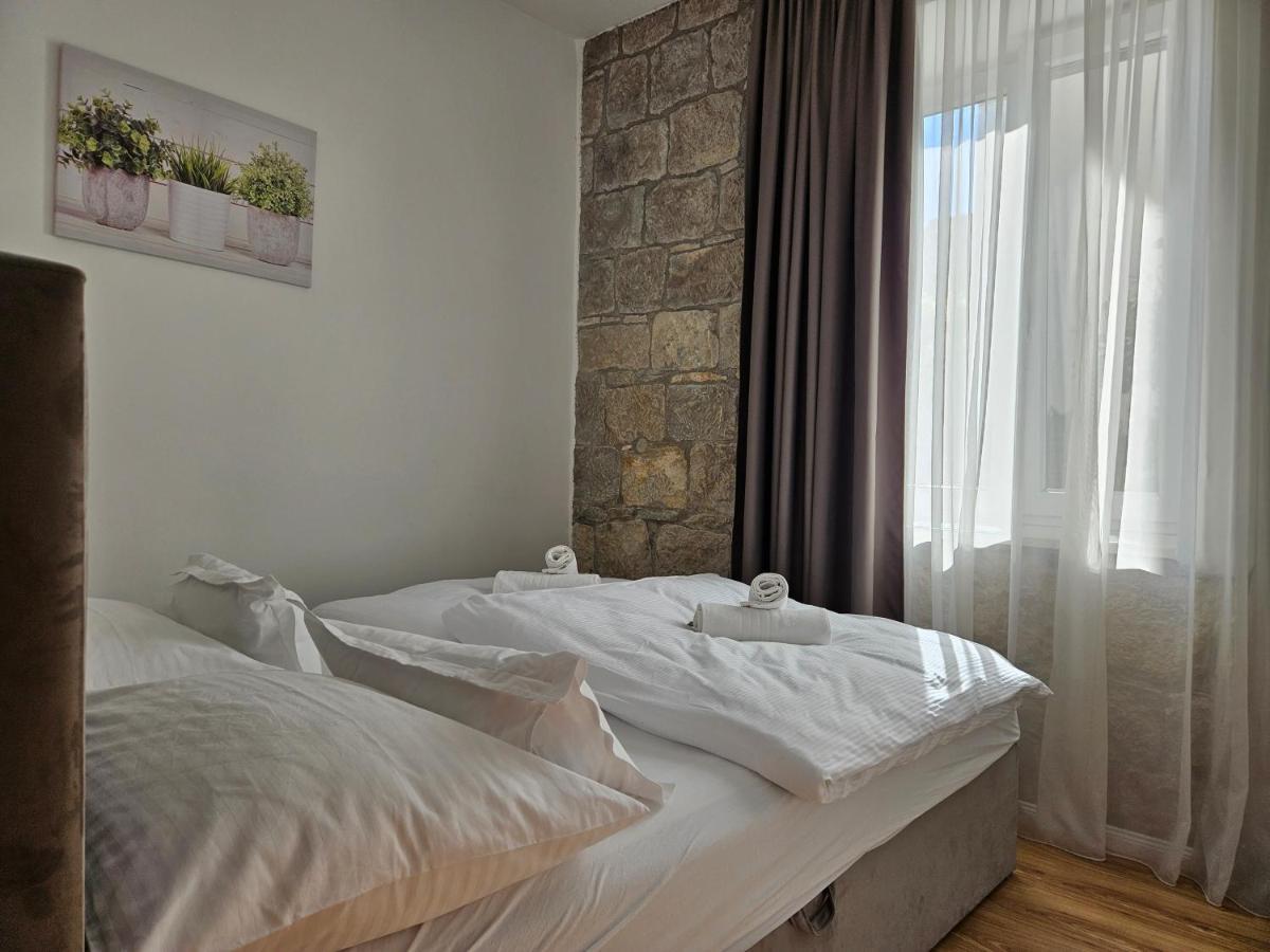 Heritage Stone Apartment Split