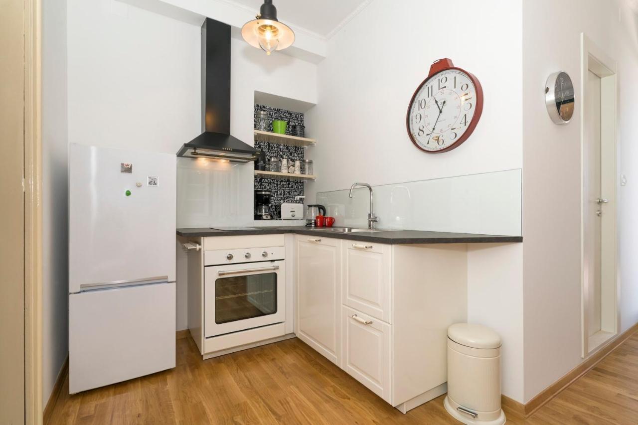 Dinka With Terrace Apartamento Split
