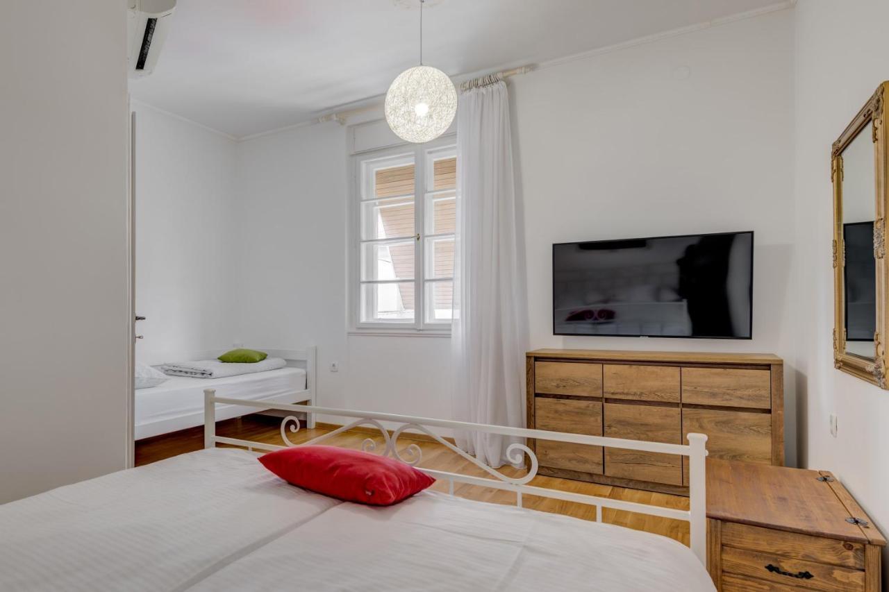 Dinka With Terrace Apartamento Split