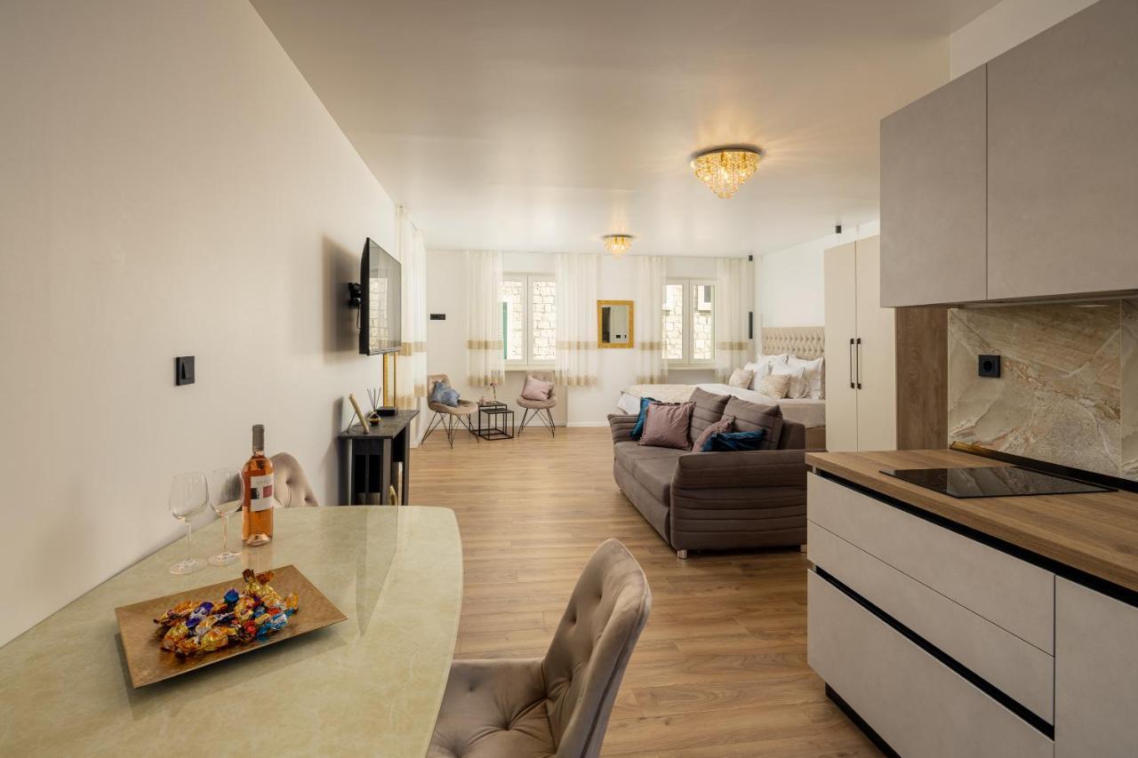 Luxury Duje Apartman *