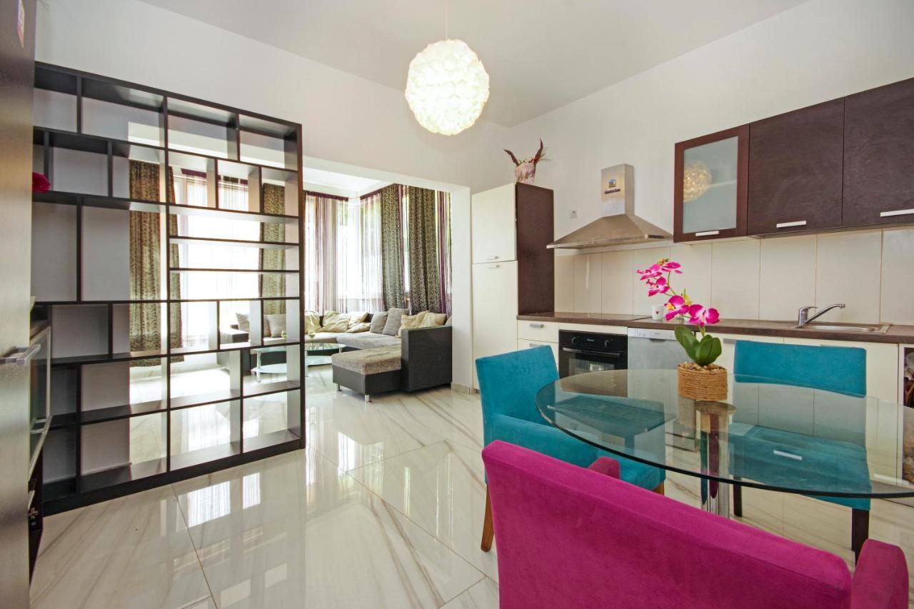 House Apartment
