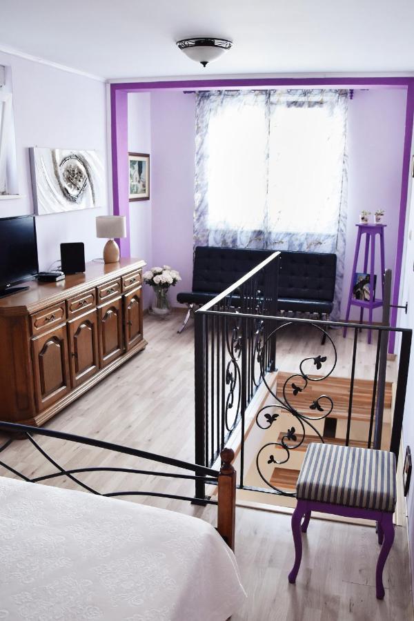 Lavender Cozy & Lovely 17 Apartment *