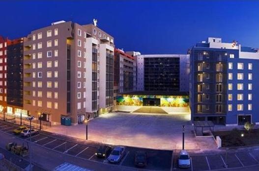 Luxury Oasis - Free Parking In Garage *