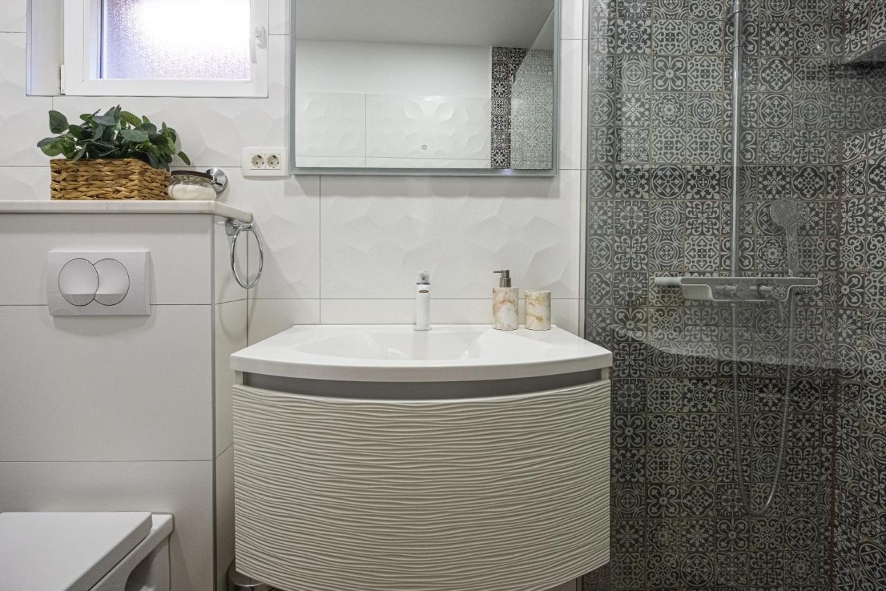 Harmony Apartment