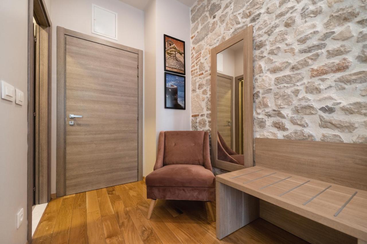 Tifani Luxury
