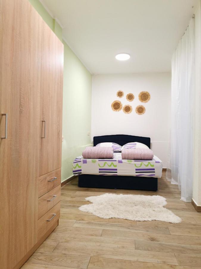 Jale Apartment