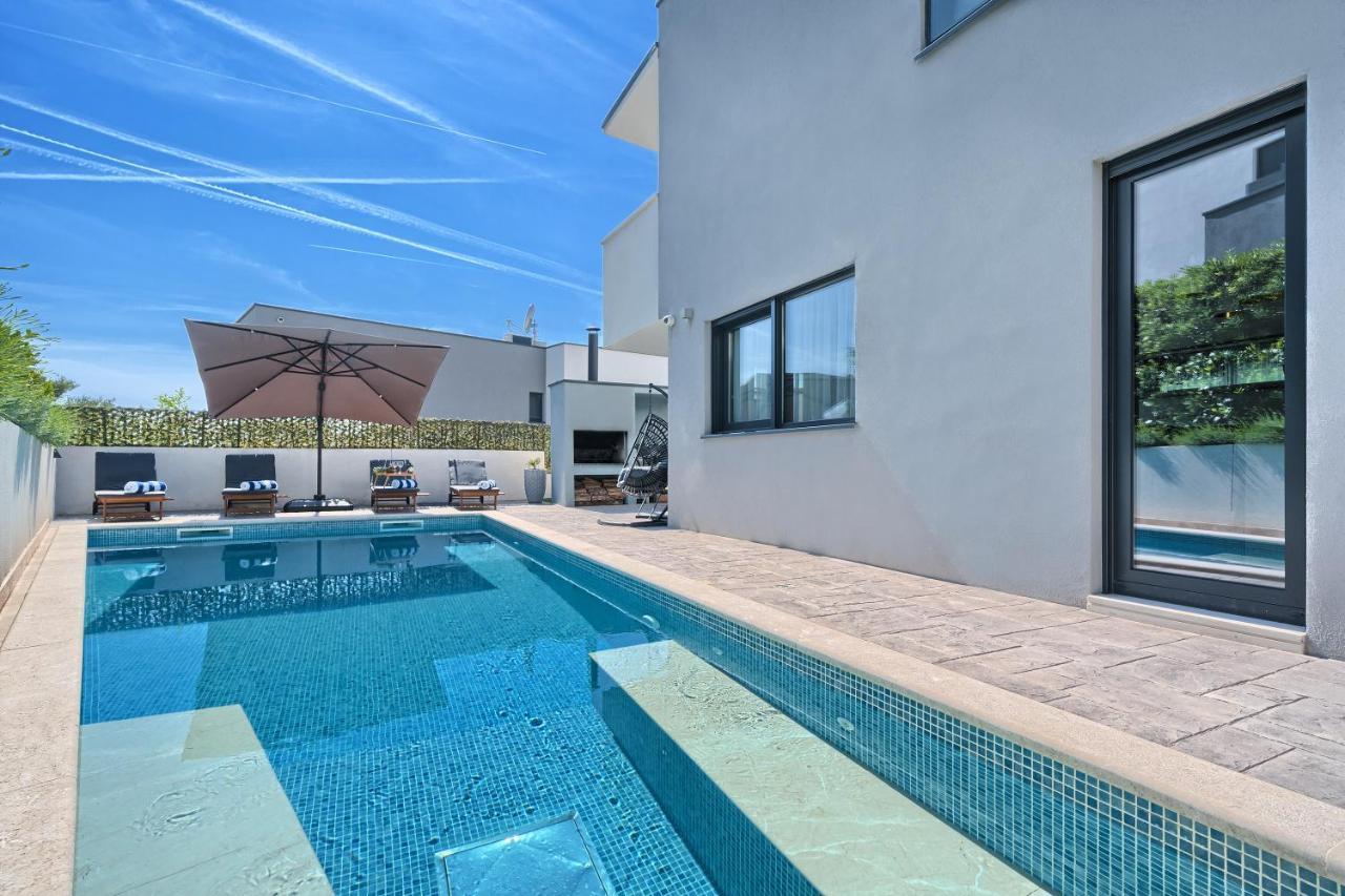 Celestial Villa *