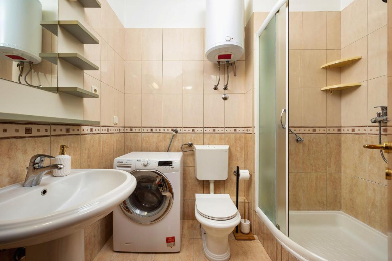 Apartman Nivi *