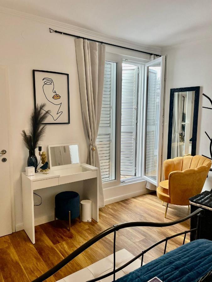 True Colors Apartman