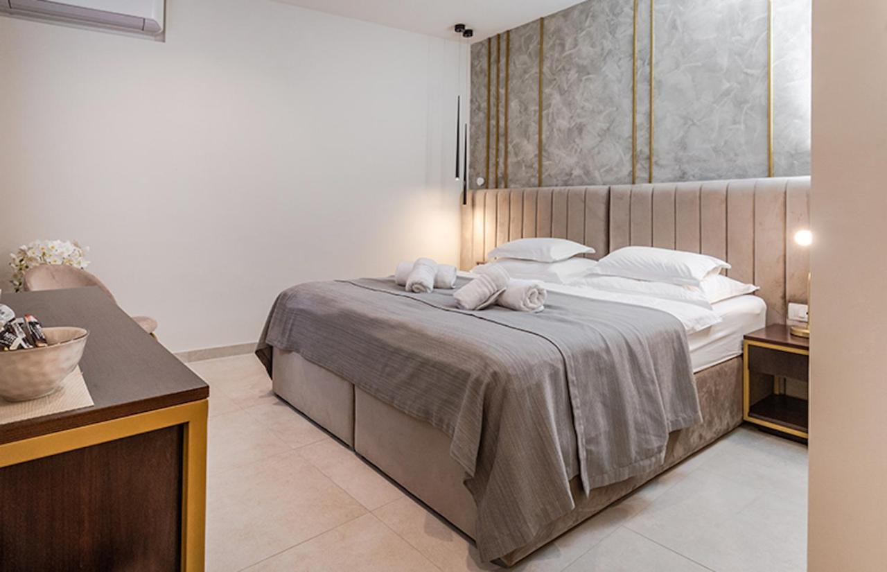 Sperone Hotel 4*