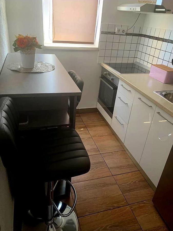 Studio Apartmant Leona With Parking Place *