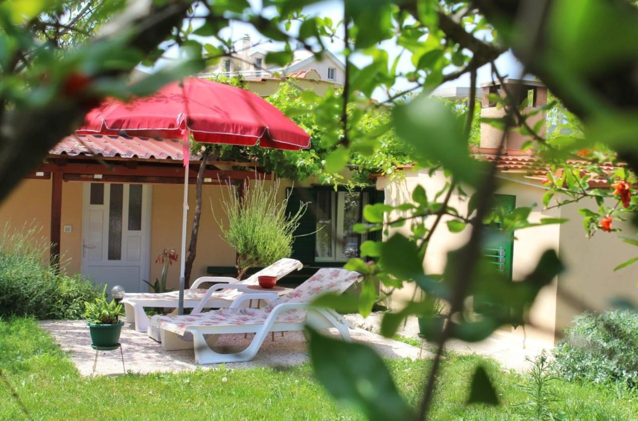 Taja, Cijela Kuca I Vrt Samo Za Vas Apartman *