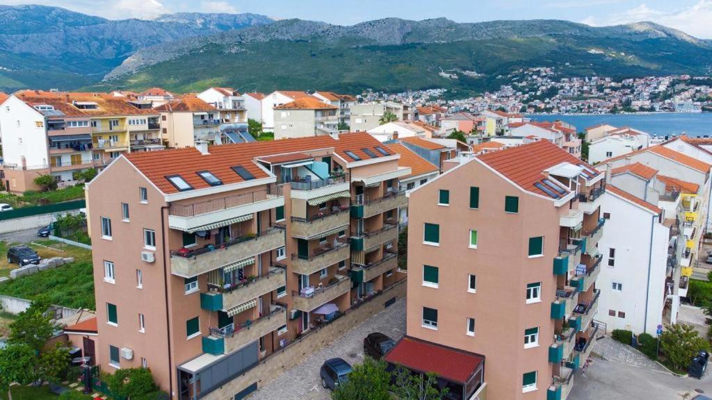 Nika Apartman *