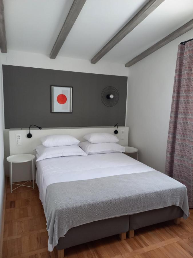 Apartment Unique With Garden And Sea View