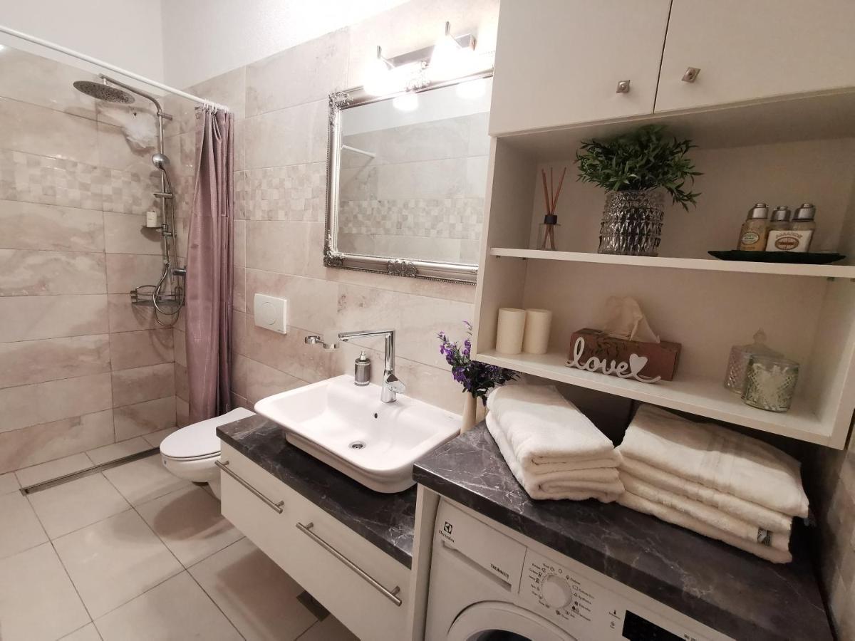Apartment Marina - Center *