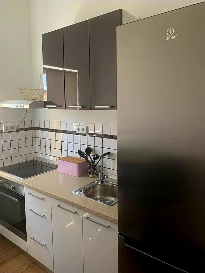 Studio Apartmant Leona With Parking Place Apartman *