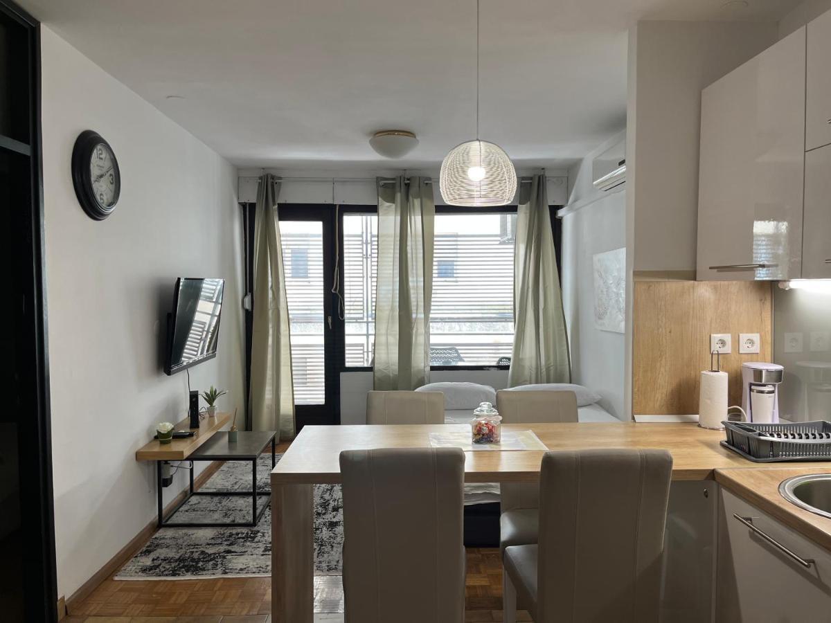 Iva Apartment