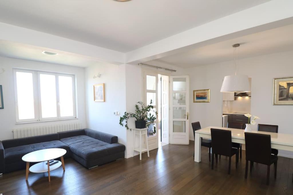 Apartman Comfort & Bright 3 Bedroom *