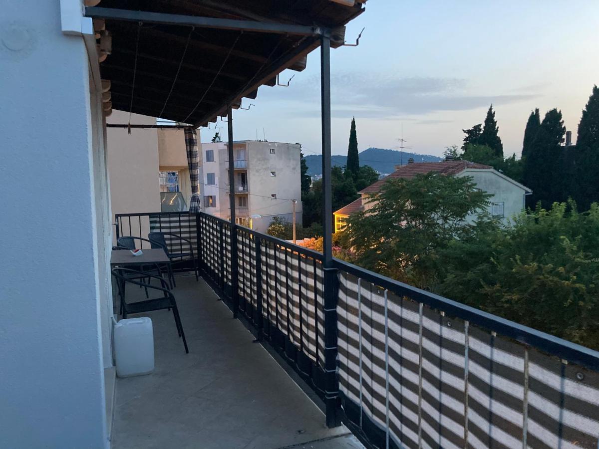 Jale Apartment