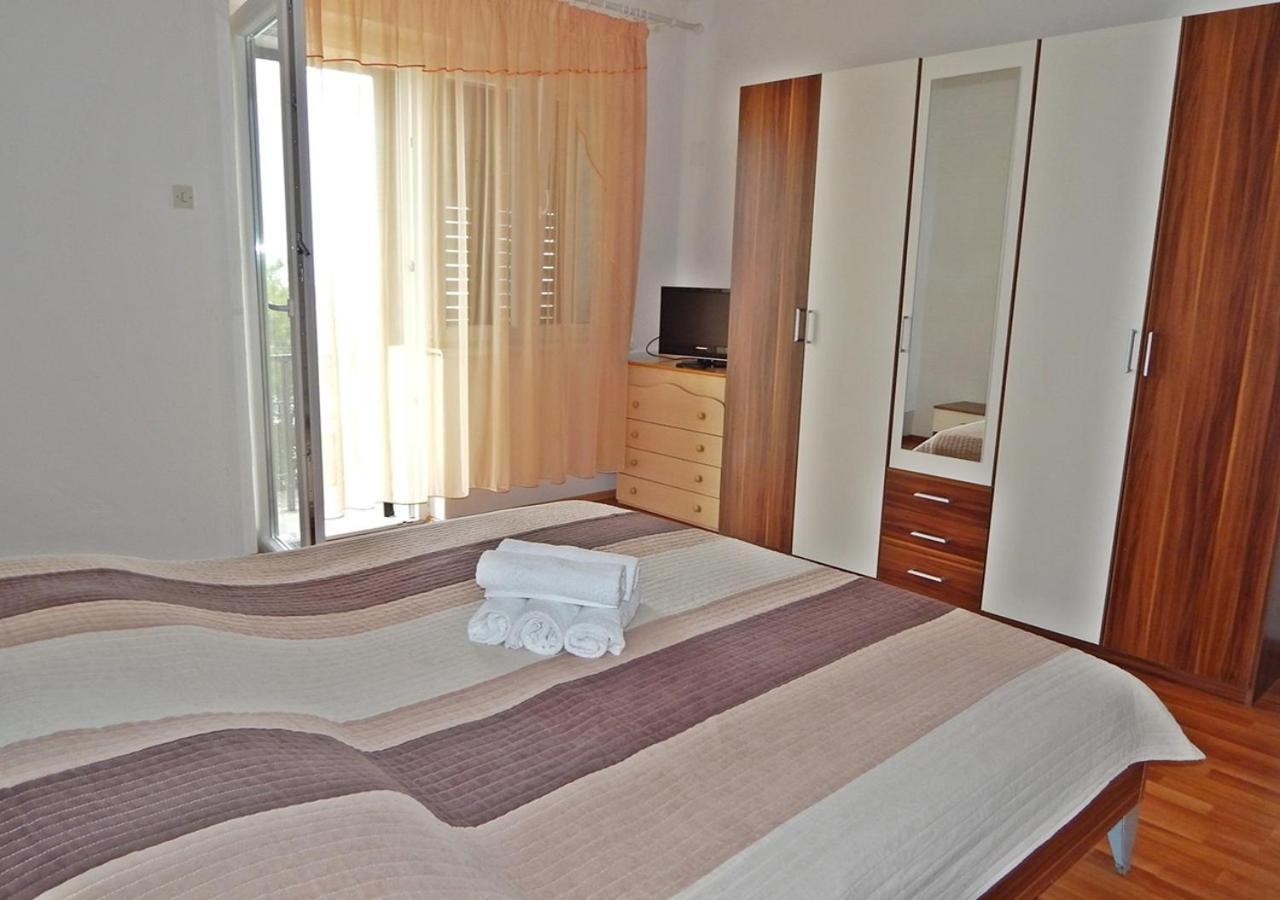 Rooms&apartments Star *