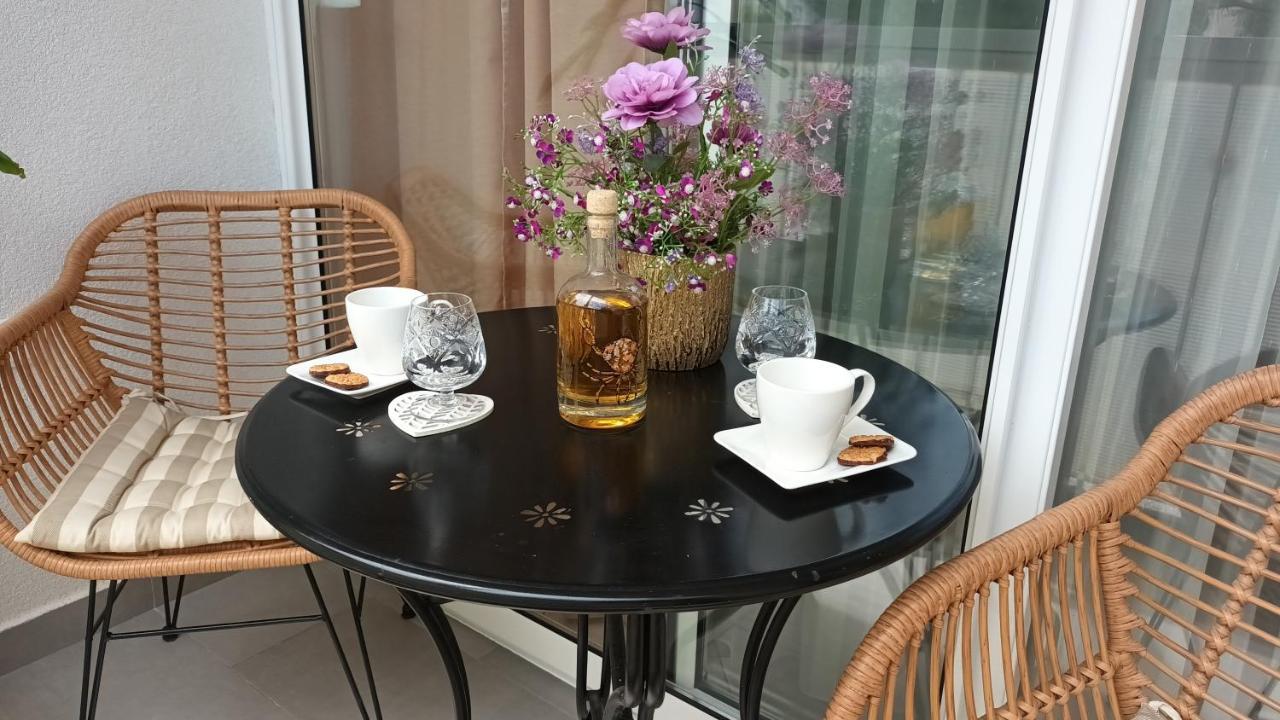 Leona Apartment-perfect For Four *