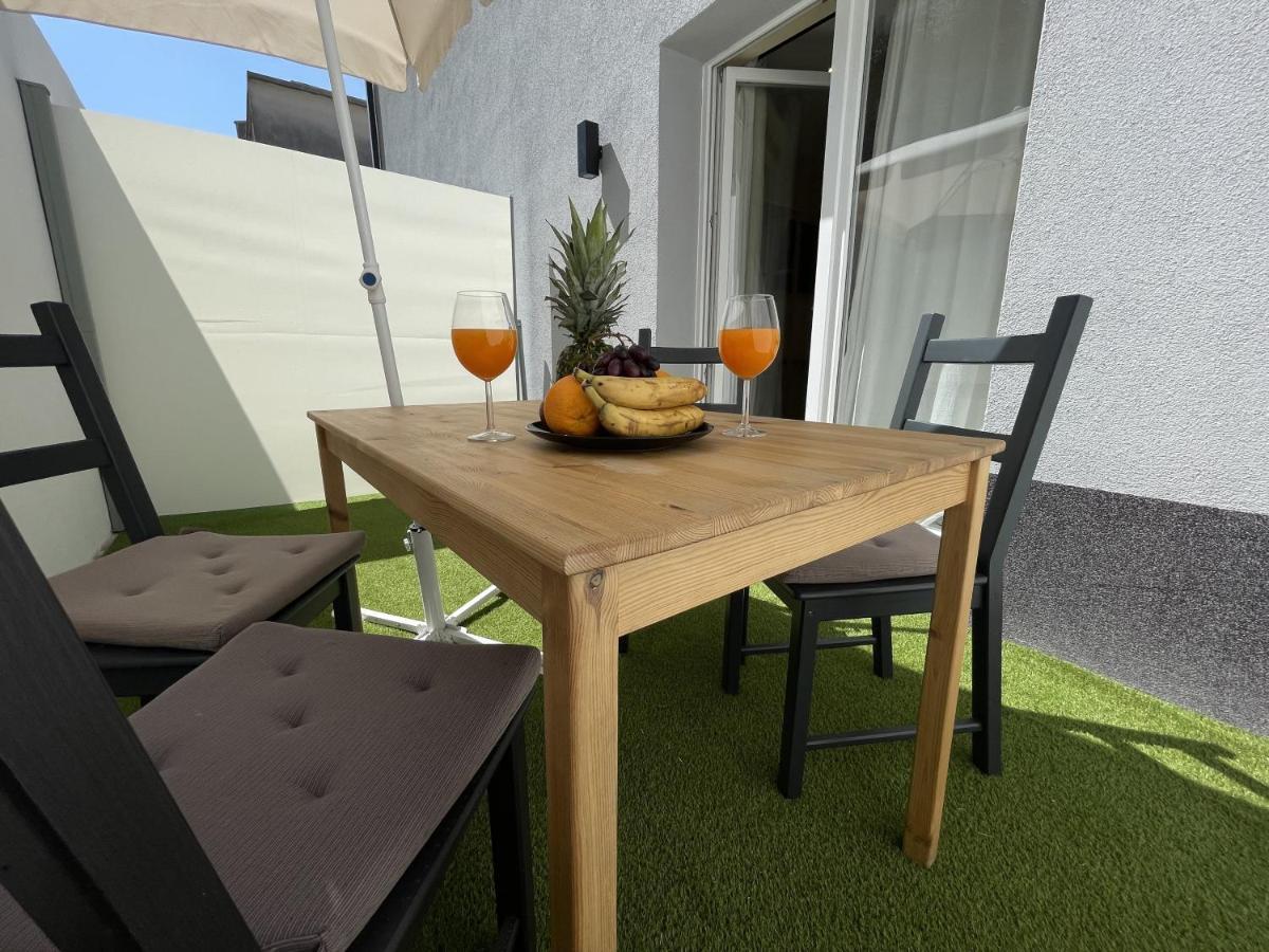 Appartement Cozy Matijas With Private Parking And Terrace Split