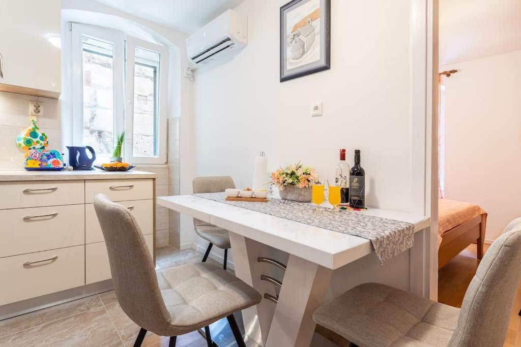 Giardino Apartment *