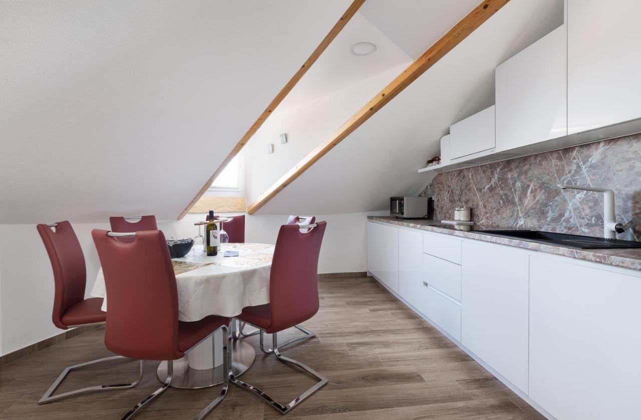 Luxury Dante With Terrace Apartment Split