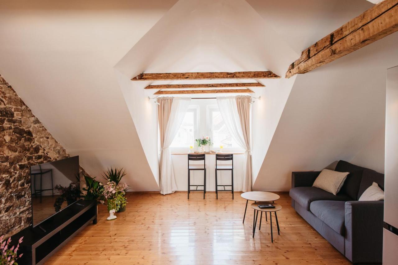 Pjaca Penthouse Apartment *