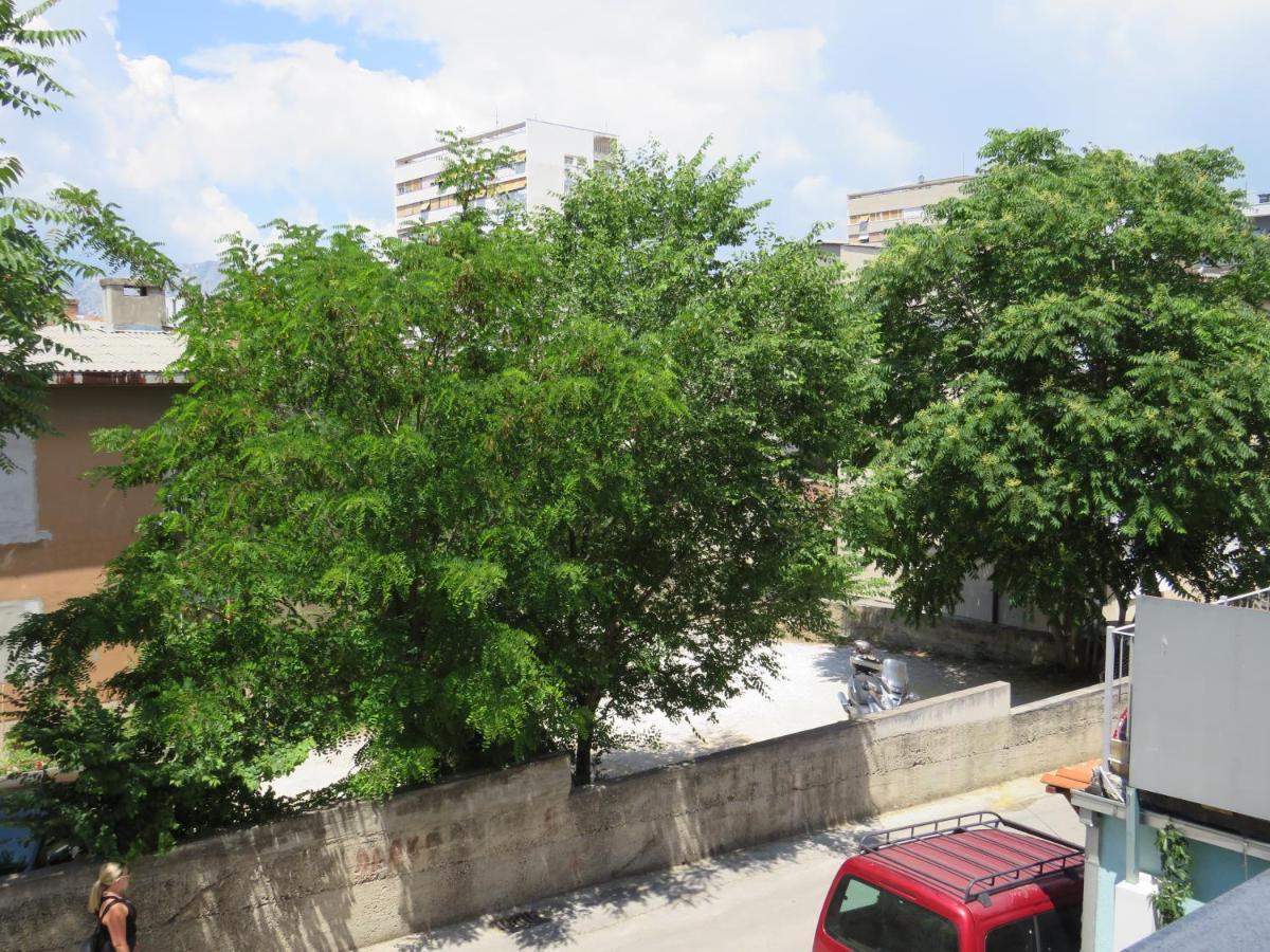 Apartamento B *