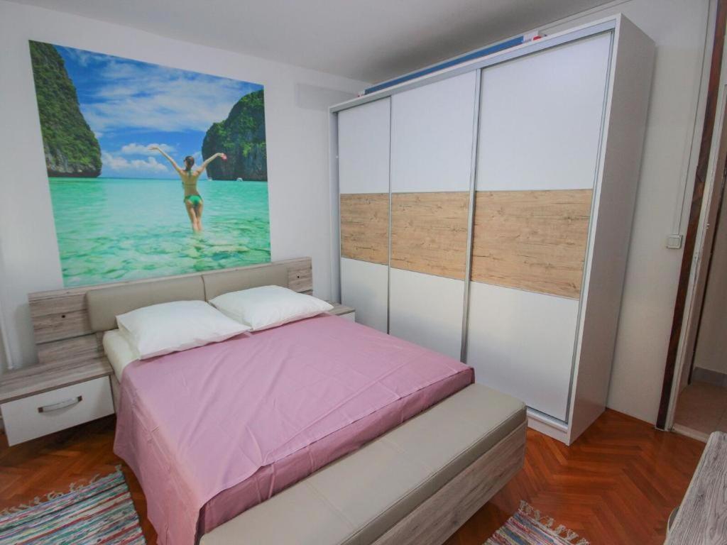 Marco Apartment *