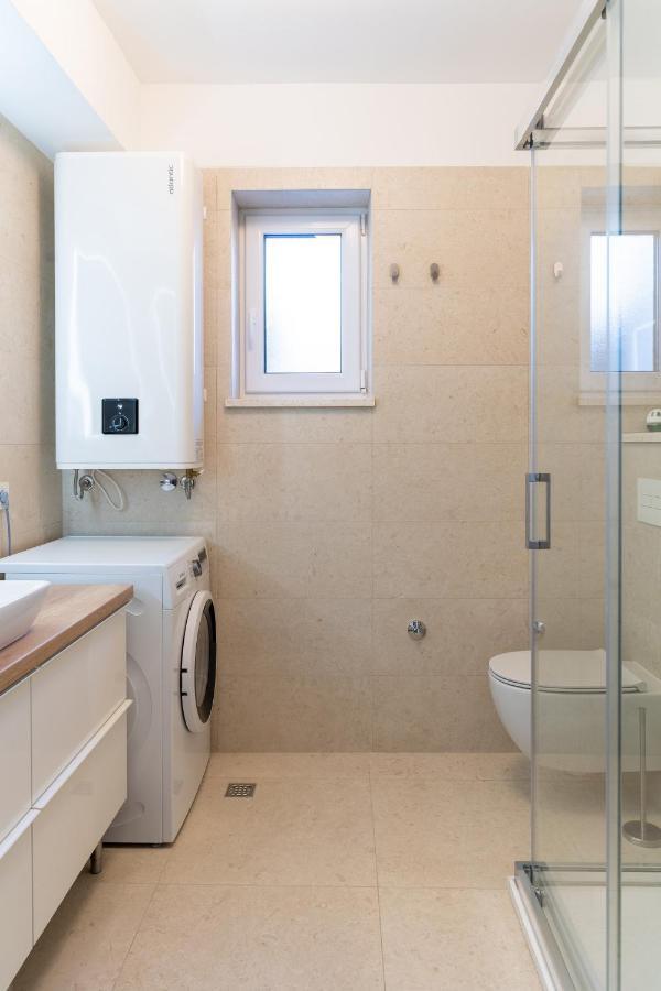 Apartamento Pepper Penthouse - Luxurious Duplex Apartment, 50m From The Bacvice Sand Beach